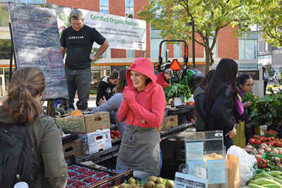 Campus Farmer’s Market Provides Easy Access to Healthy Foods