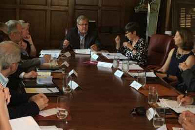 Federal Agriculture Minister Visits Campus