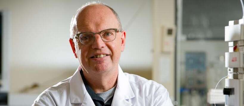 Prof. Keith Warriner in his lab